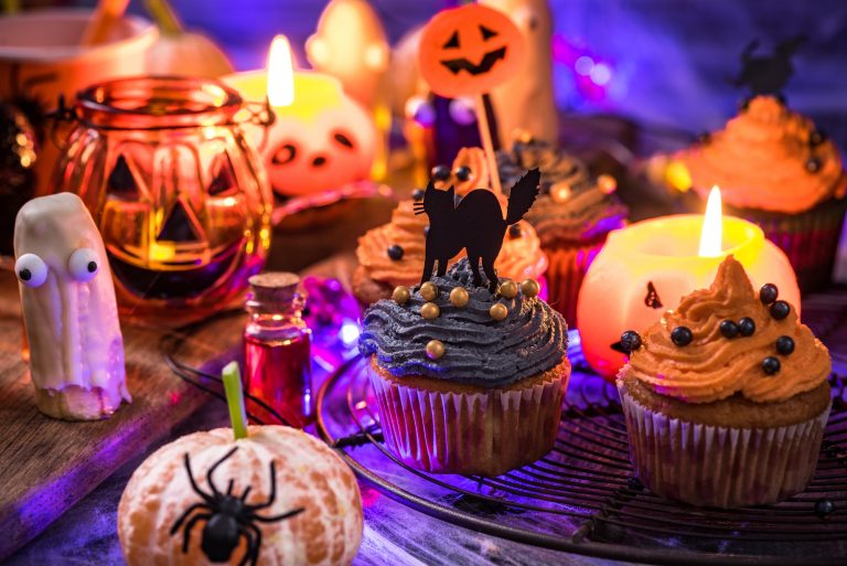 Spooky creative food for kids Halloween party
